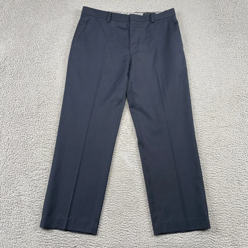 Banana Republic Suit Mens 38S 33x28 Navy Blue Tailored Fit Wool Blend Two Button